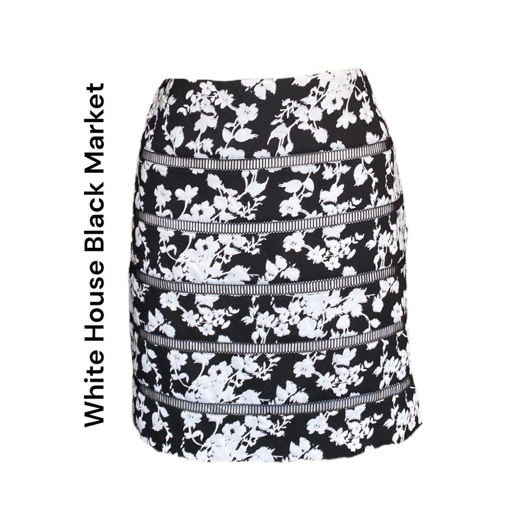 White House Black Market WHBM Mini Skirt Sz 10 Black & White Floral w/Embroidery